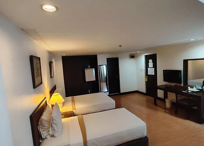 Hotel Rajah Park By Hiverooms