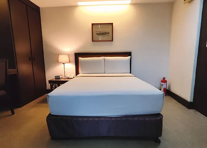 Hotel Rajah Park By Hiverooms