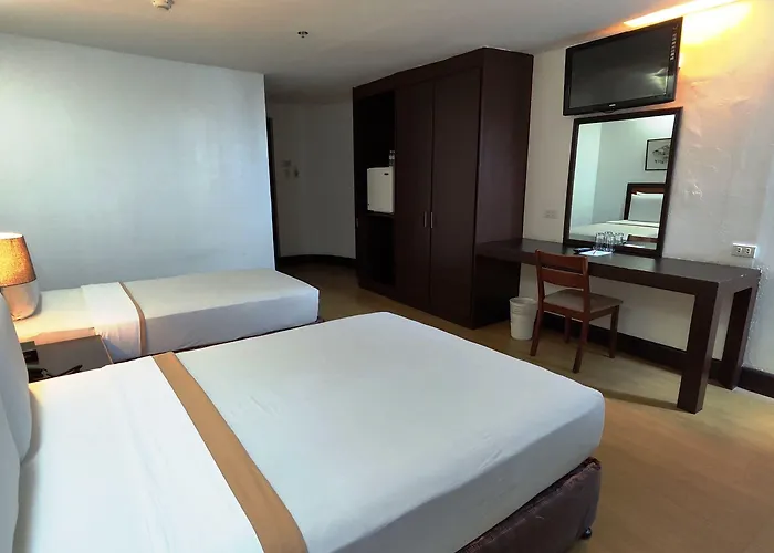 Hotel Rajah Park By Hiverooms 3*