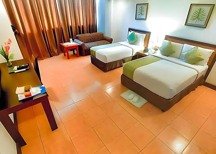 Hotel Rajah Park By Hiverooms 3*